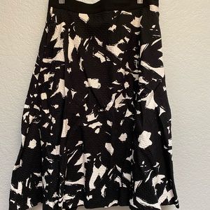 Banana Republic midi flared skirt